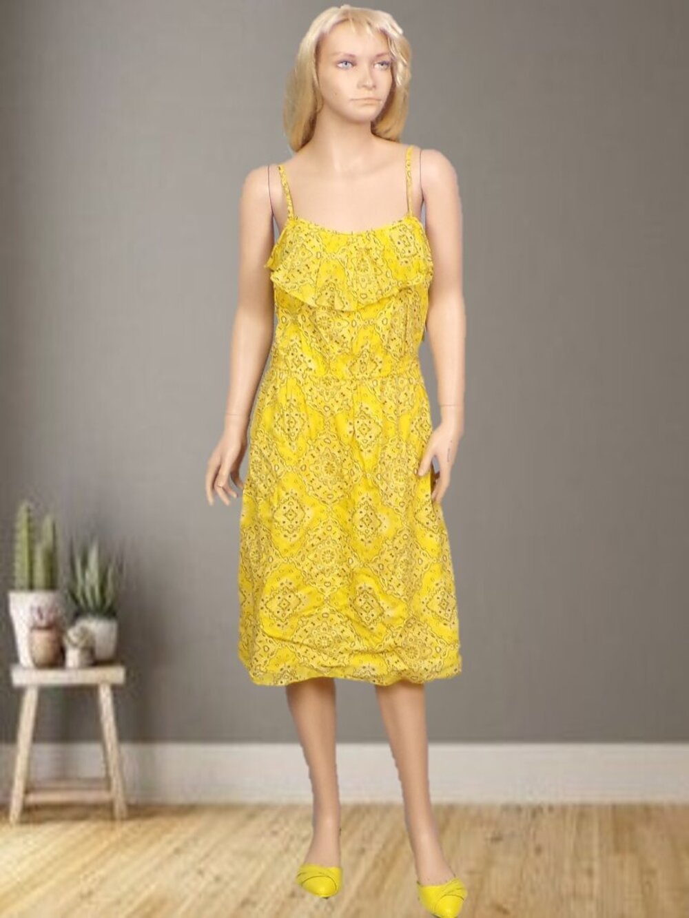 OLD NAVY size XS yellow/black/white OTS thin-strap fit/flare dress 100% cotton